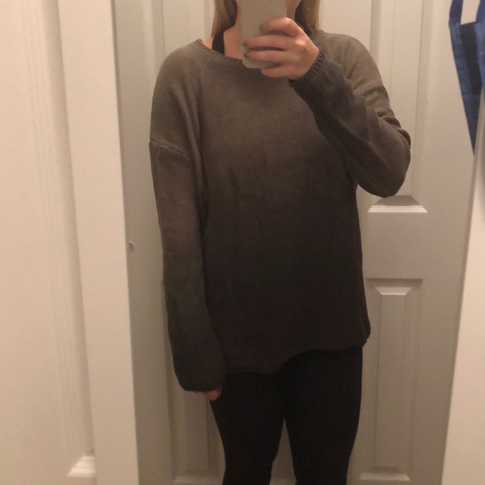 Green ombré crew neck sweater